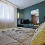 Bonaci Boutique 4*