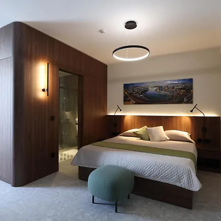 בית הארחה Bonaci Boutique 4*