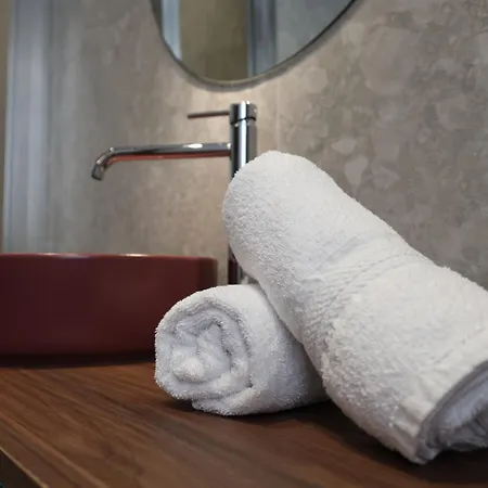 Bonaci Boutique 4*