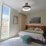 Bonaci Boutique בית הארחה