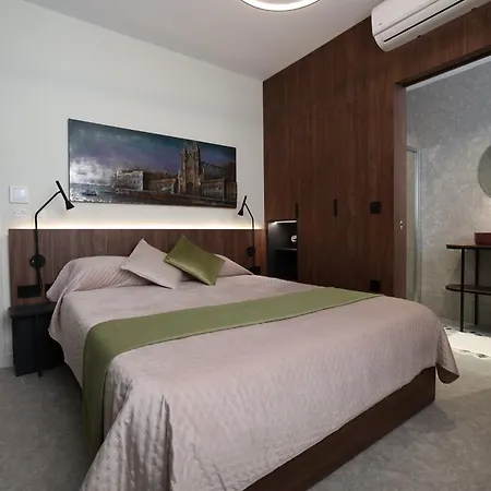 Bonaci Boutique 4*
