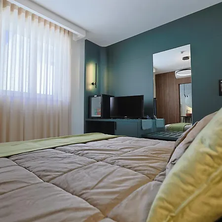 Bonaci Boutique 4*